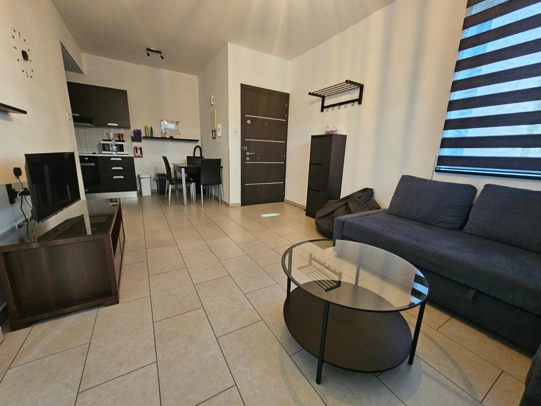 Nina Court Residence - University Of Cyprus - Aglantzia Екстериор снимка